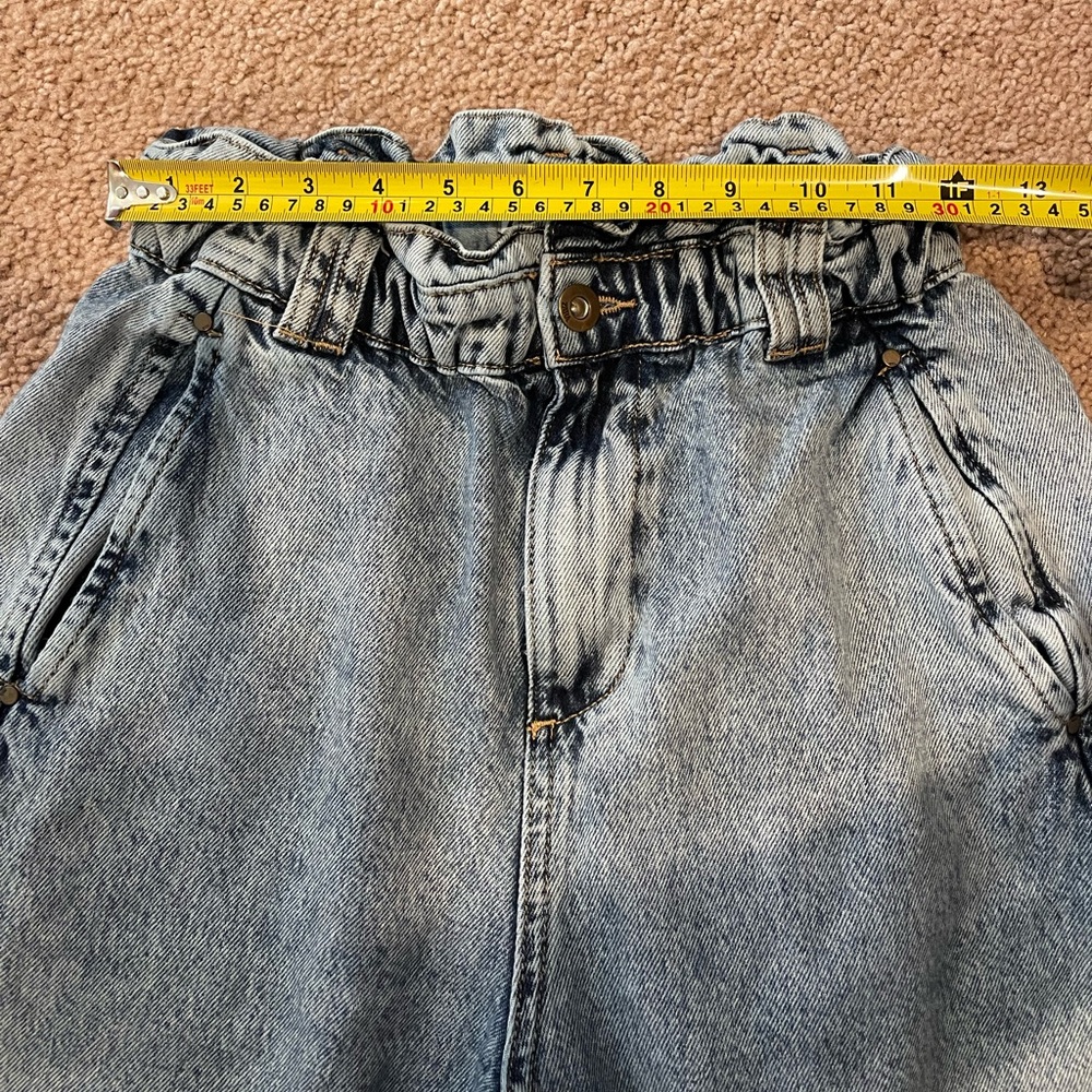 ZARA High-waisted Paper bag Mom Jeans - Picture 2 of 9